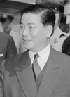 https://upload.wikimedia.org/wikipedia/commons/thumb/0/08/Ngo_Dinh_Diem_-_Thumbnail_-_ARC_542189.png/100px-Ngo_Dinh_Diem_-_Thumbnail_-_ARC_542189.png